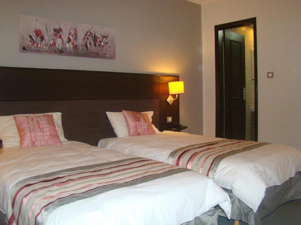 Hôtel&Restaurant Farid Dakar Quarto foto