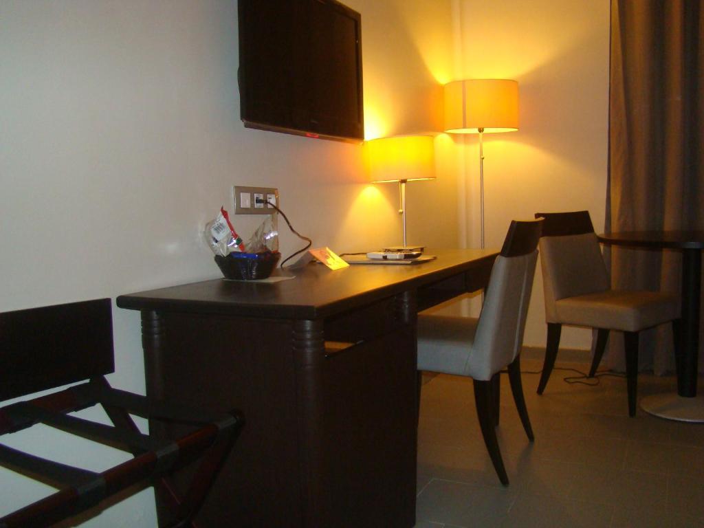 Hôtel&Restaurant Farid Dakar Quarto foto